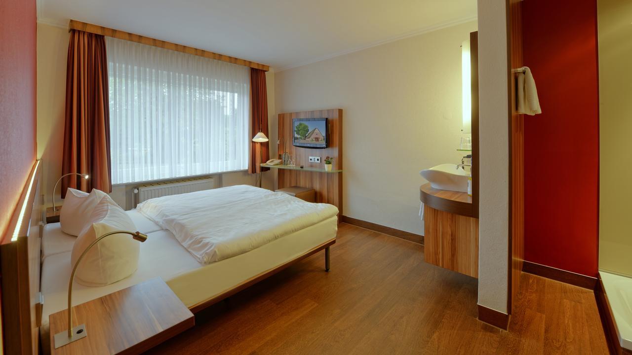 Landhotel Zur Eiche Buxtehude Exteriér fotografie